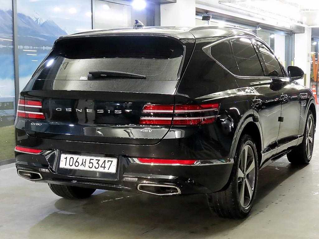 Genesis GV80 - Vista 4