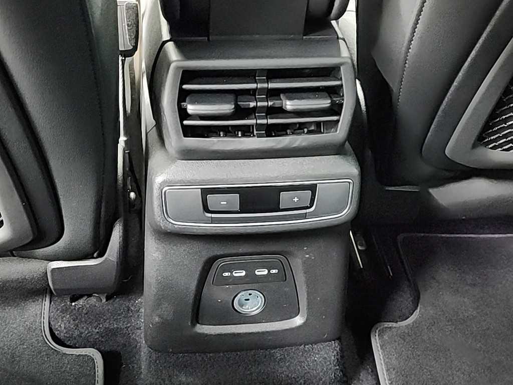 Audi Q4 2023 Negro - Importación desde Corea - HF Imports Iquique - Foto 13