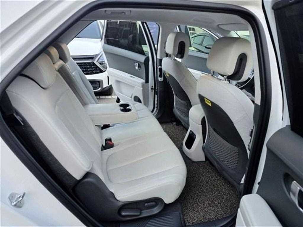 HYUNDAI Ioniq 5 - Vista 9