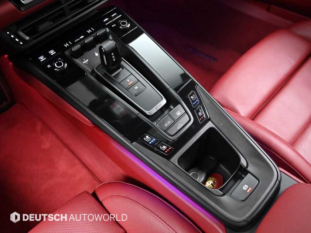 Porsche 911 - Vista 9