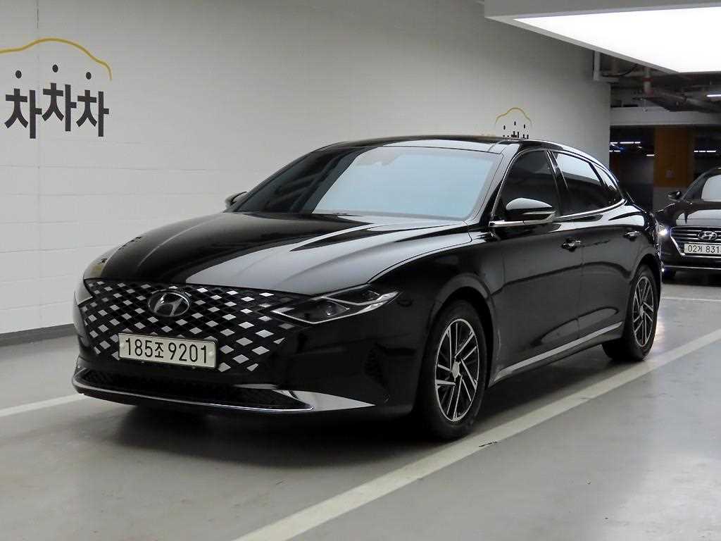 HYUNDAI Grandeur - Vista 2