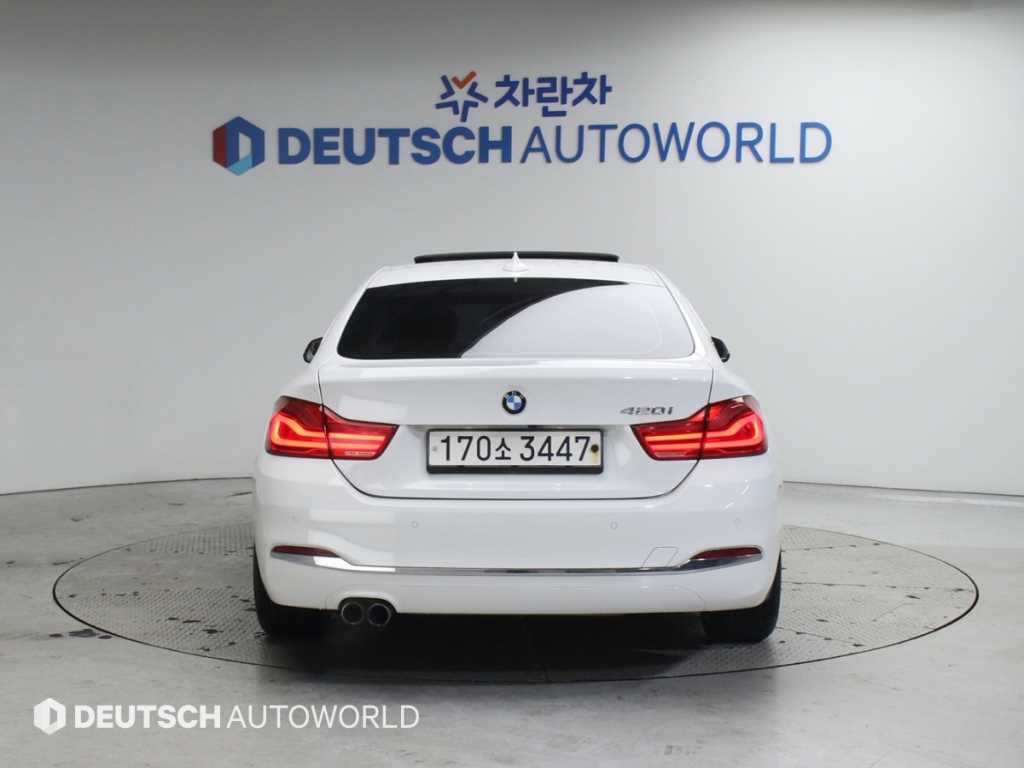 BMW 4 Series - Vista 4