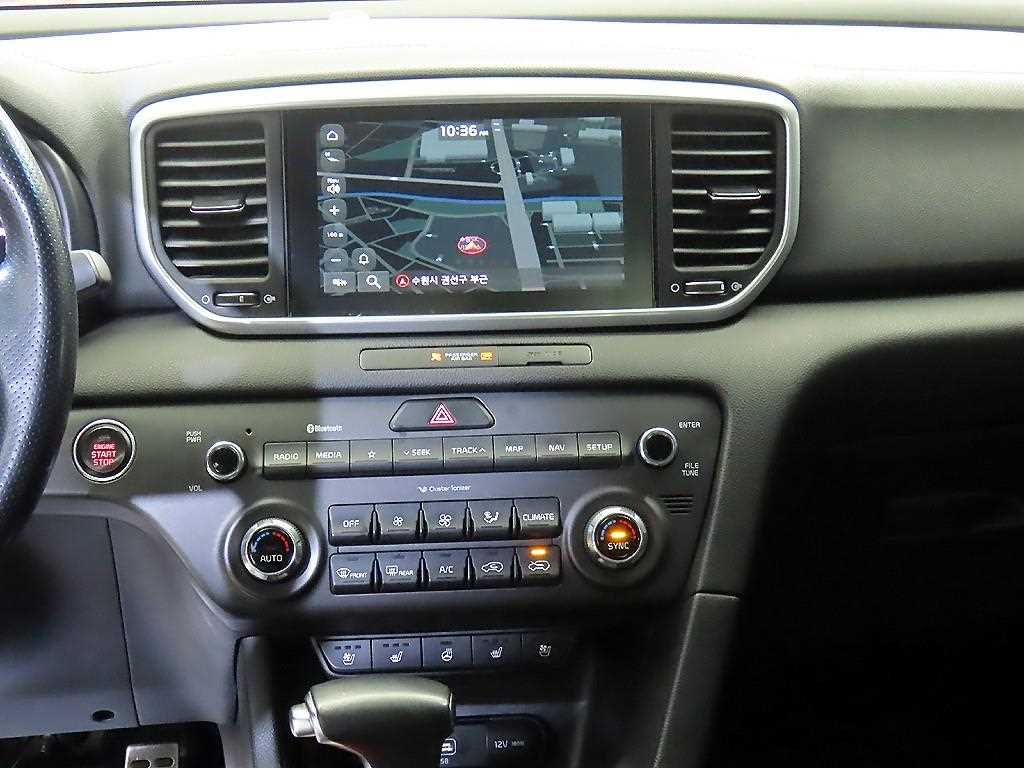 KIA Sportage - Vista 11