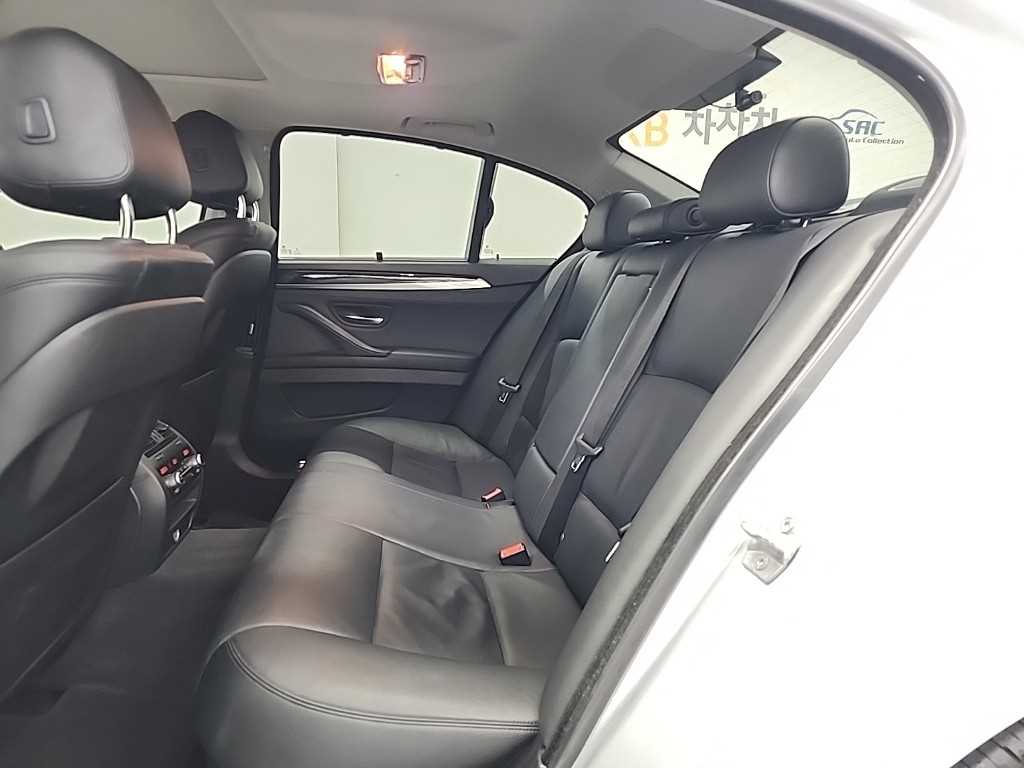 BMW 5 Series - Vista 12