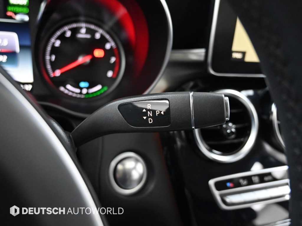 Mercedes Benz GLC Class - Vista 9