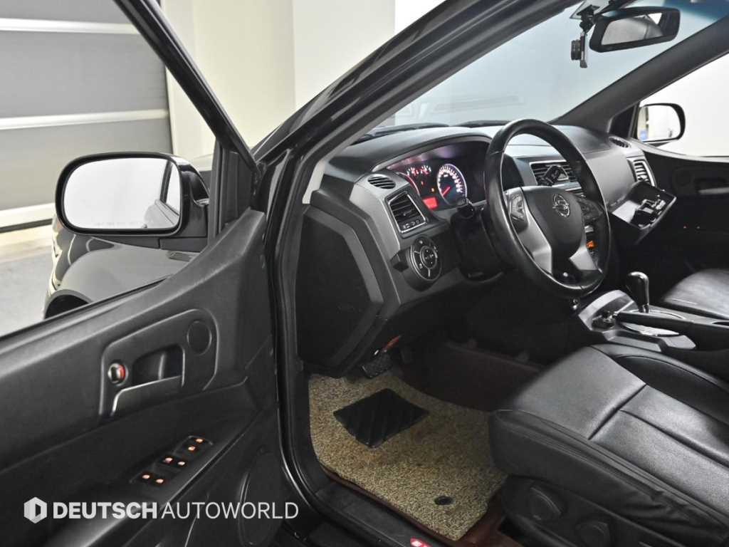 Ssangyong Korando - Vista 11