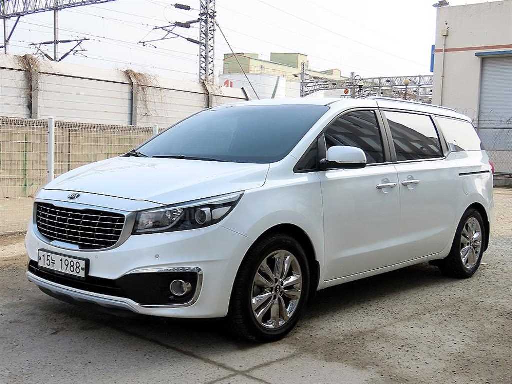 KIA Carnival 2015 Blanco - Importación desde Corea - HF Imports Iquique - Foto 1