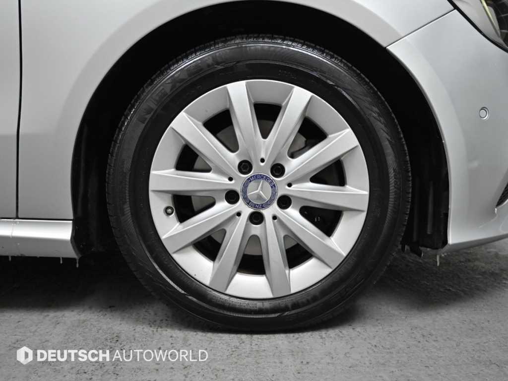 Mercedes Benz A Class - Vista 5