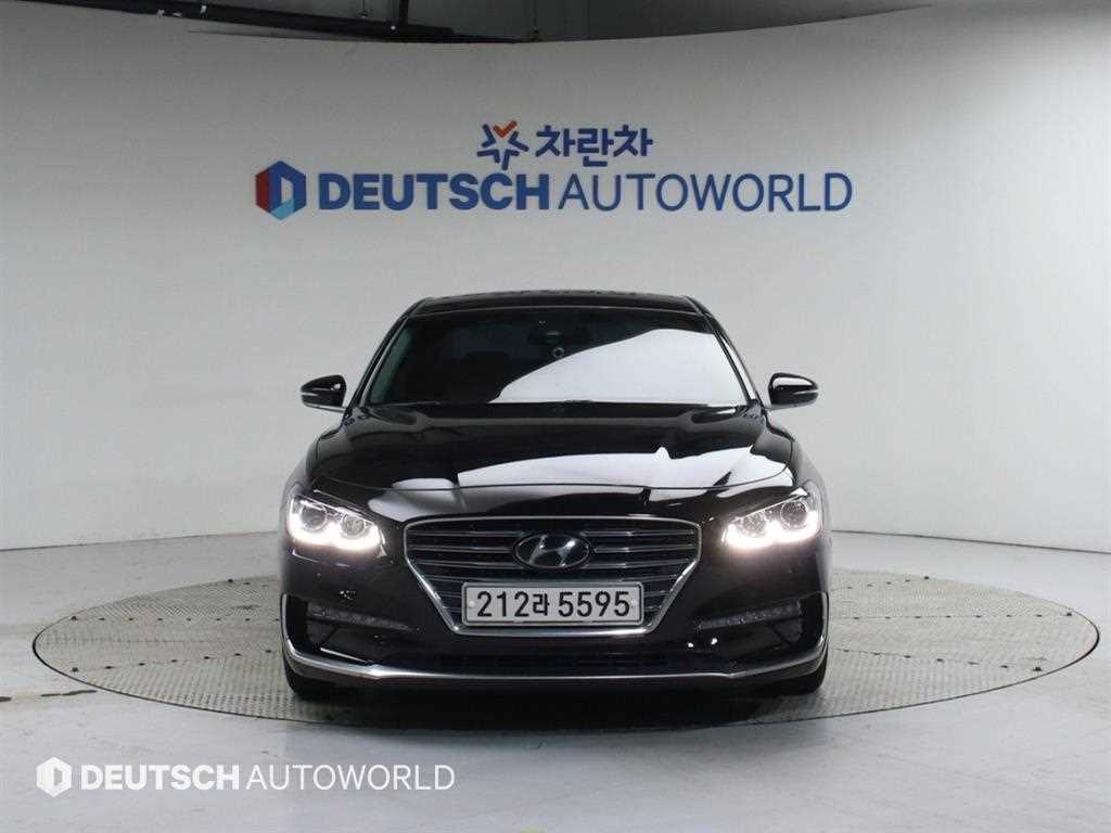 HYUNDAI Grandeur - Vista 3