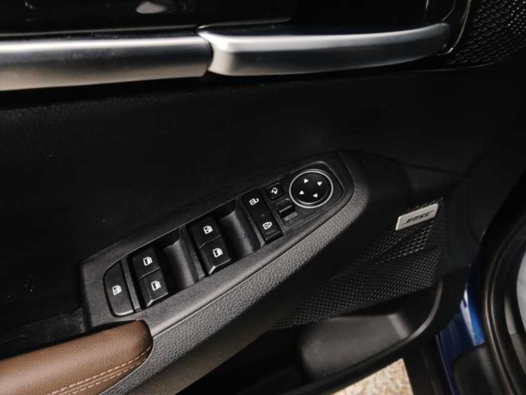 KIA Seltos - Vista 9