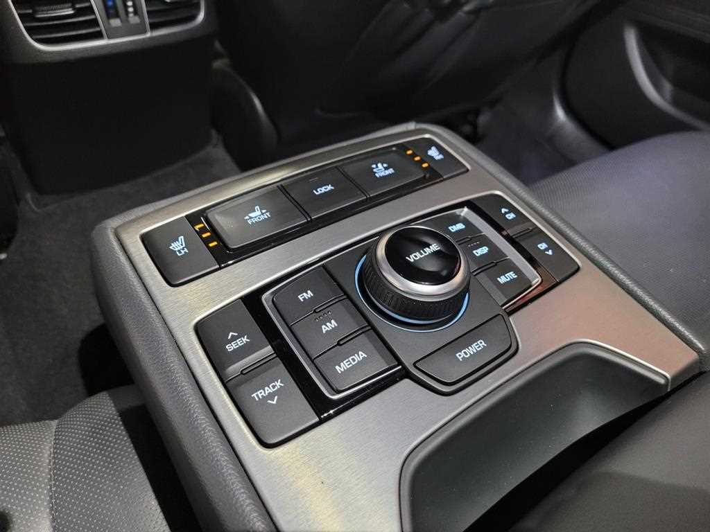 HYUNDAI Genesis 2014 Plateado - Importación desde Corea - HF Imports Iquique - Foto 16