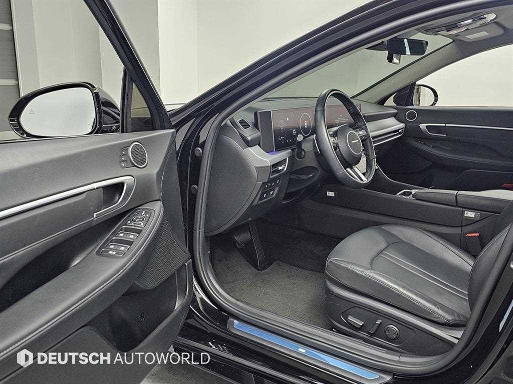 HYUNDAI Sonata - Vista 11