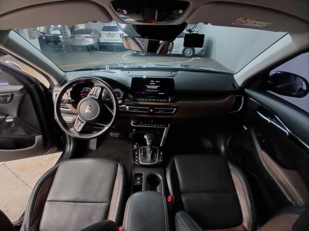 KIA Seltos - Vista 6