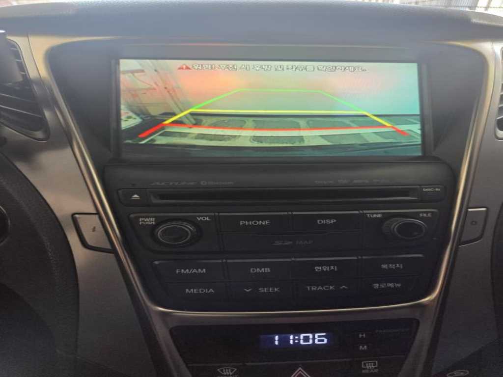 HYUNDAI Grandeur - Vista 10