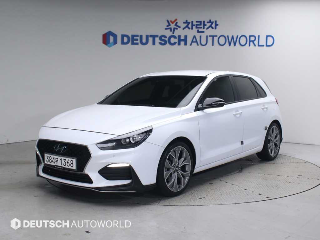 HYUNDAI i30 2020 Blanco - Importación desde Corea - HF Imports Iquique - Foto 1