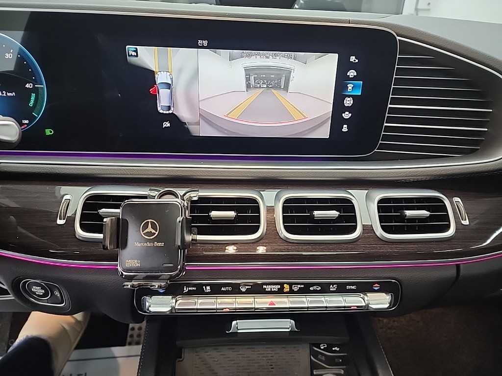 Mercedes Benz GLE Class - Vista 10