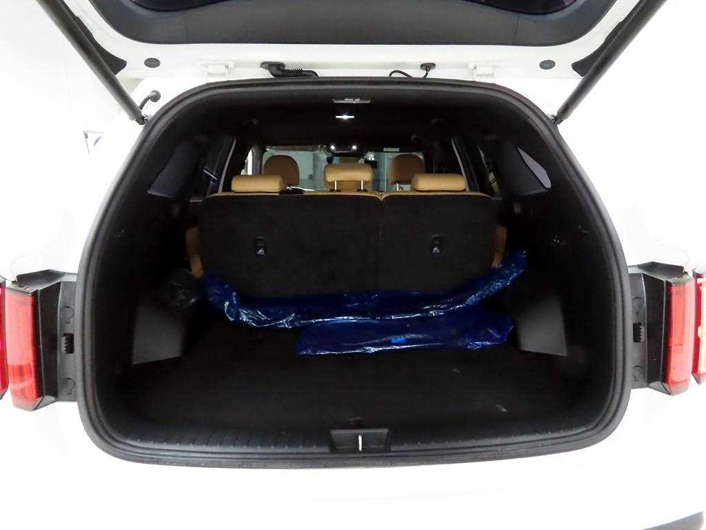 KIA Sorento - Vista 5