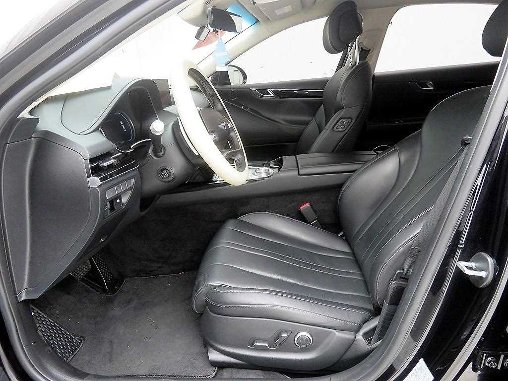 Genesis G80 - Vista 7