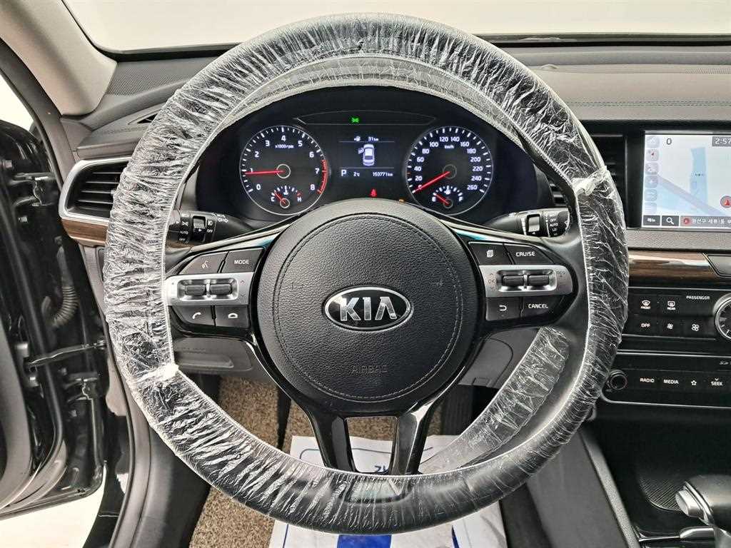 KIA K7 - Vista 7