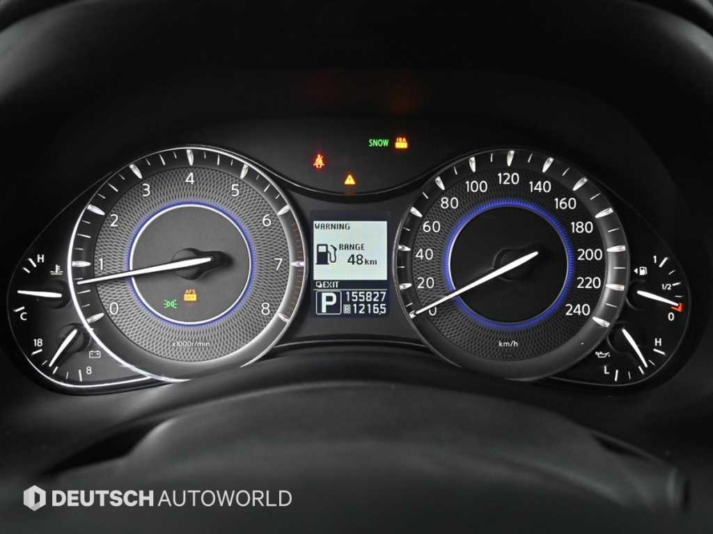 Infiniti QX - Vista 8