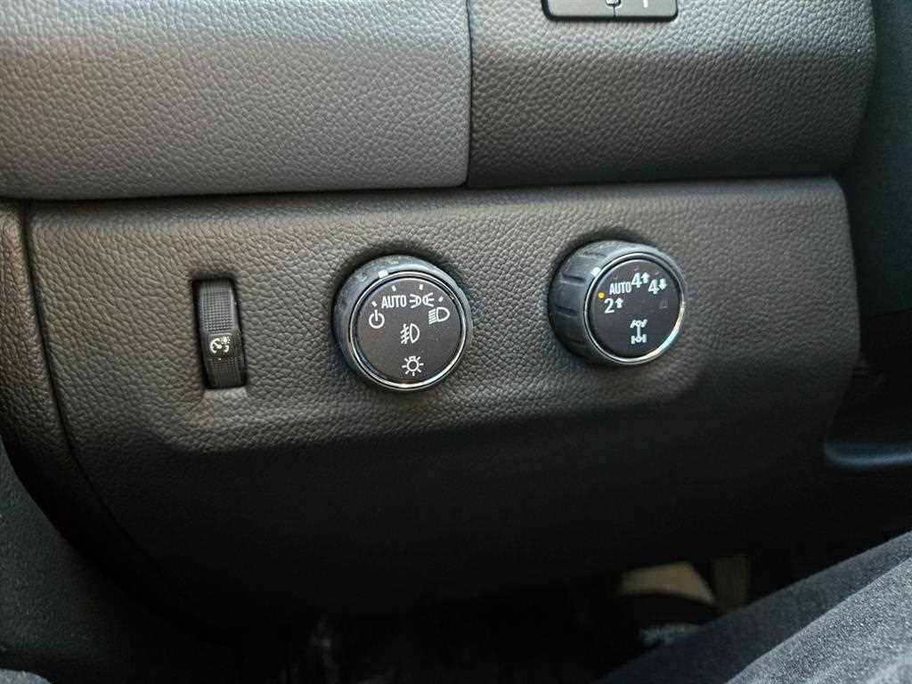 Chevrolet ?Colorado 2021 Rojo - Importación desde Corea - HF Imports Iquique - Foto 16