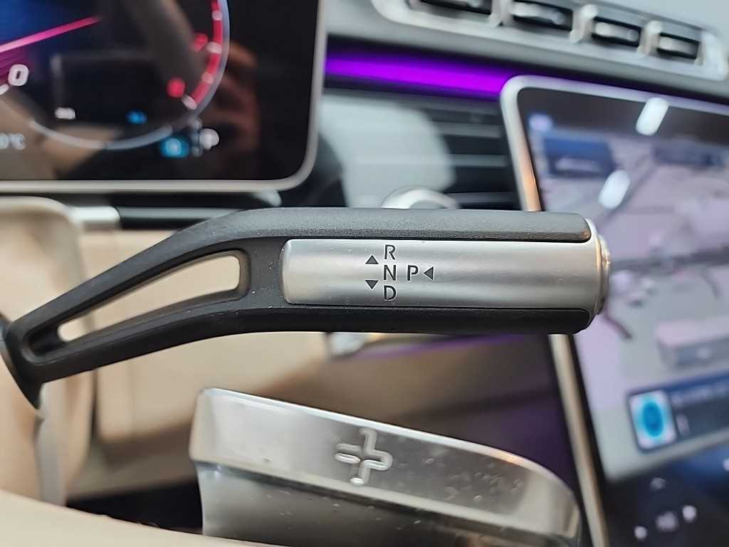 Mercedes Benz S Class - Vista 8