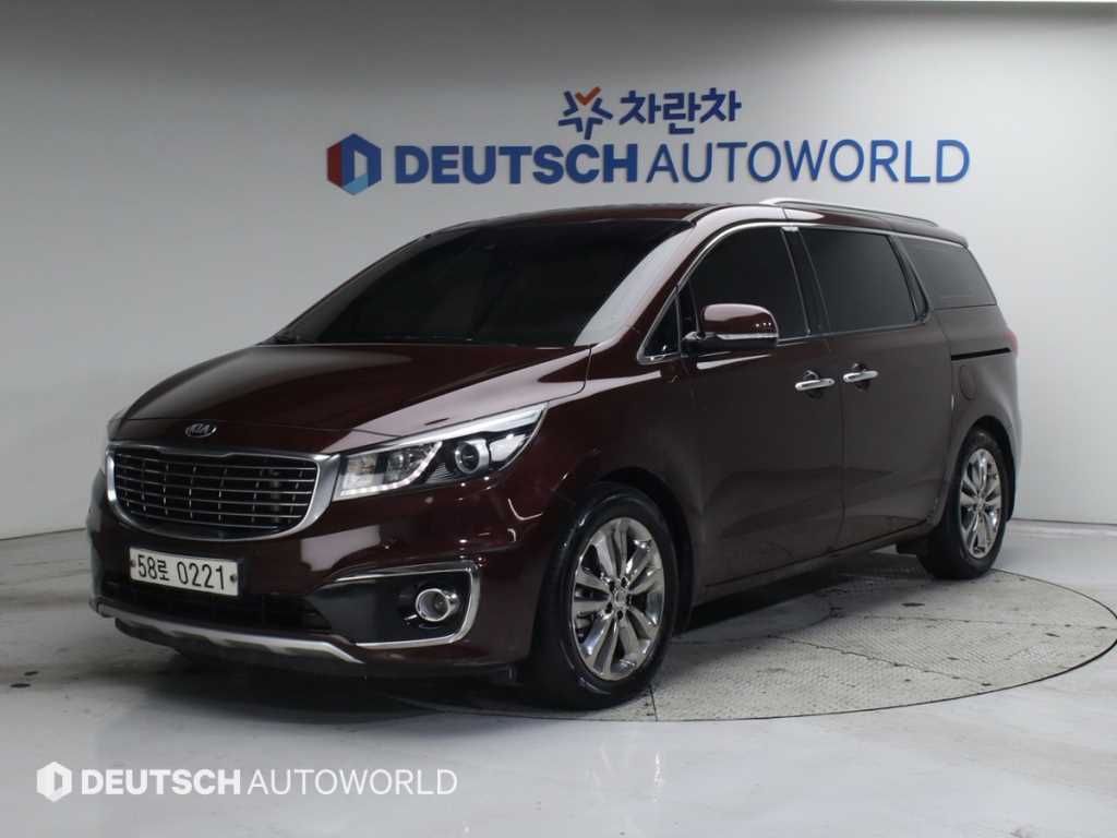 KIA Carnival 2016 Rojo - Importación desde Corea - HF Imports Iquique - Foto 1