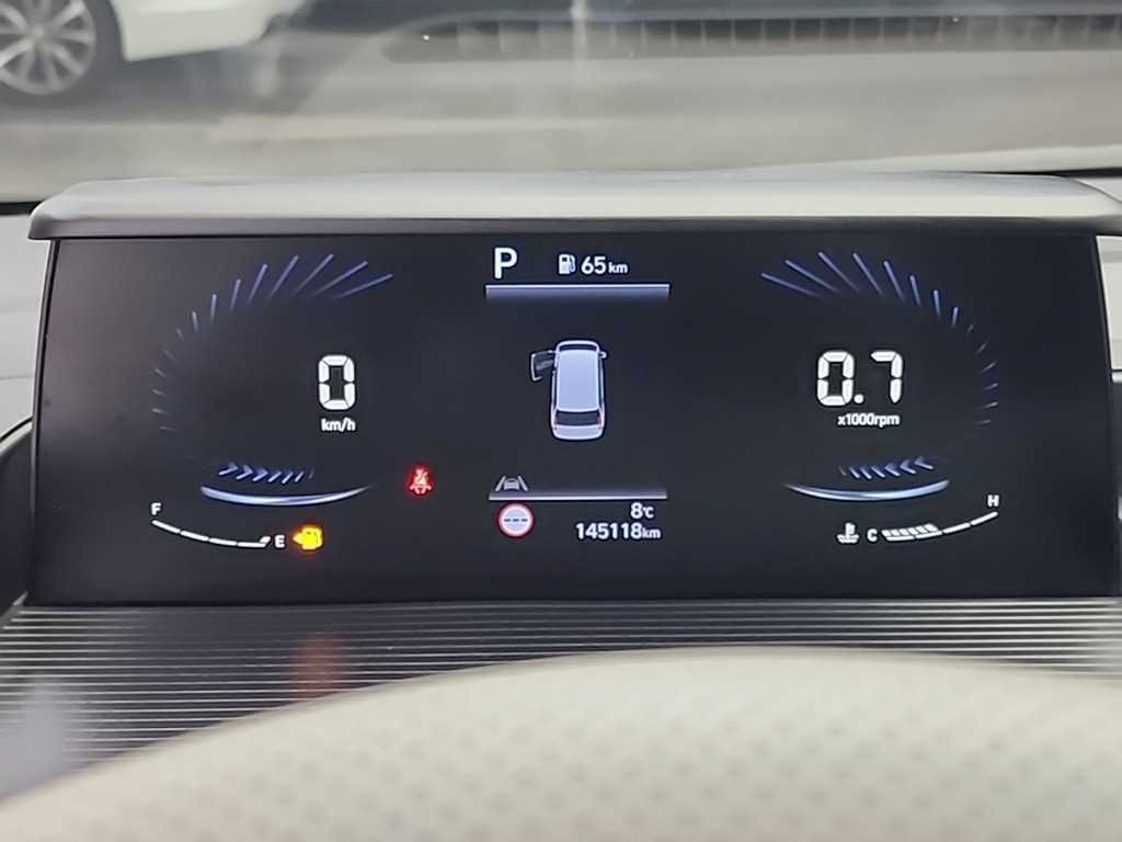 HYUNDAI Staria - Vista 6