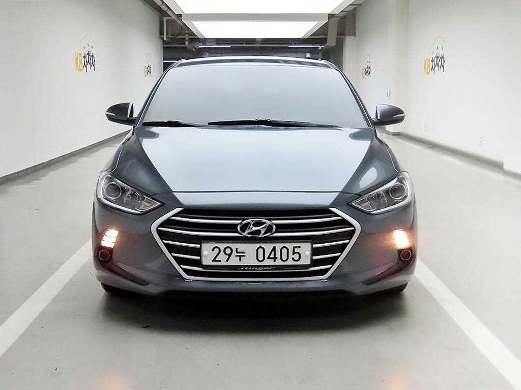 HYUNDAI Avante 2017 Gris - Importación desde Corea - HF Imports Iquique - Foto 1