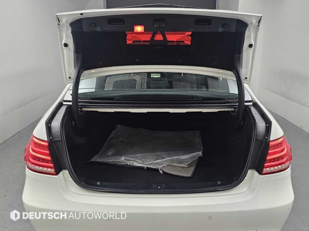 Mercedes Benz E class 2014 Blanco - Importación desde Corea - HF Imports Iquique - Foto 20