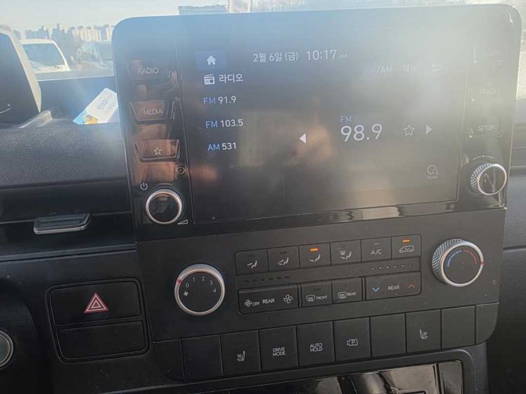 HYUNDAI Staria - Vista 10