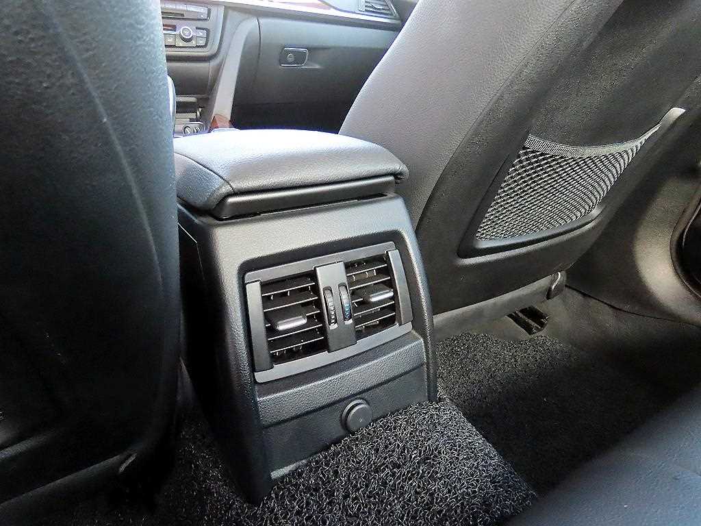 BMW 3 series 2015 Blanco - Importación desde Corea - HF Imports Iquique - Foto 17