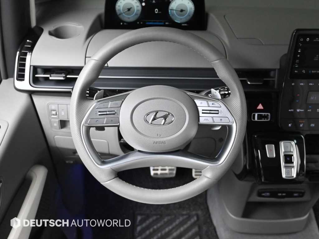 HYUNDAI Staria 2023 Blanco - Importación desde Corea - HF Imports Iquique - Foto 13