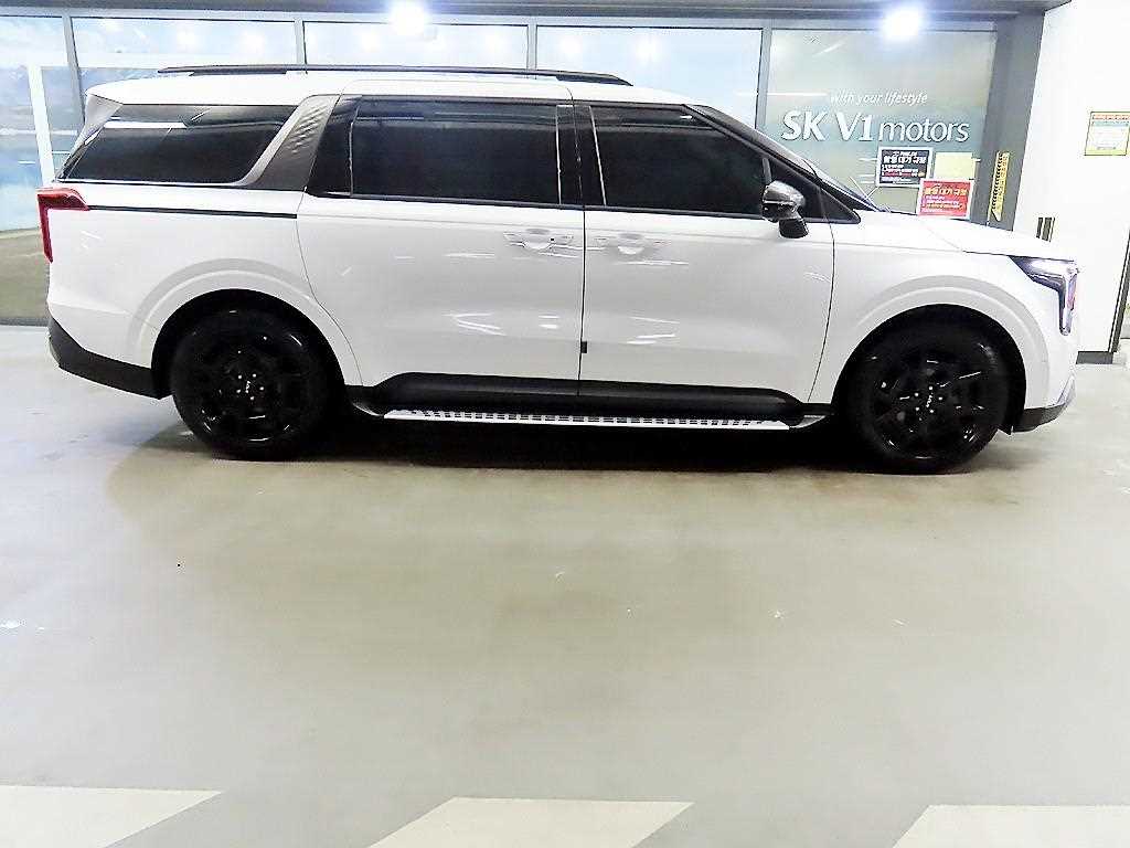 KIA Carnival - Vista 3