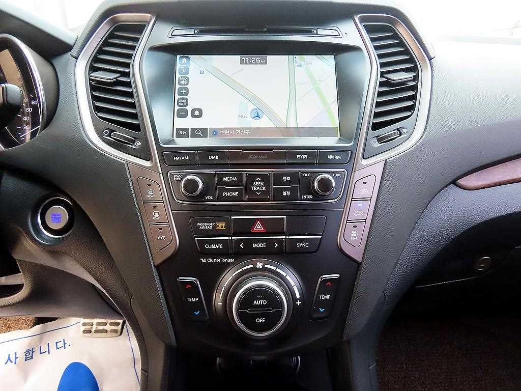 HYUNDAI Maxcruz - Vista 12