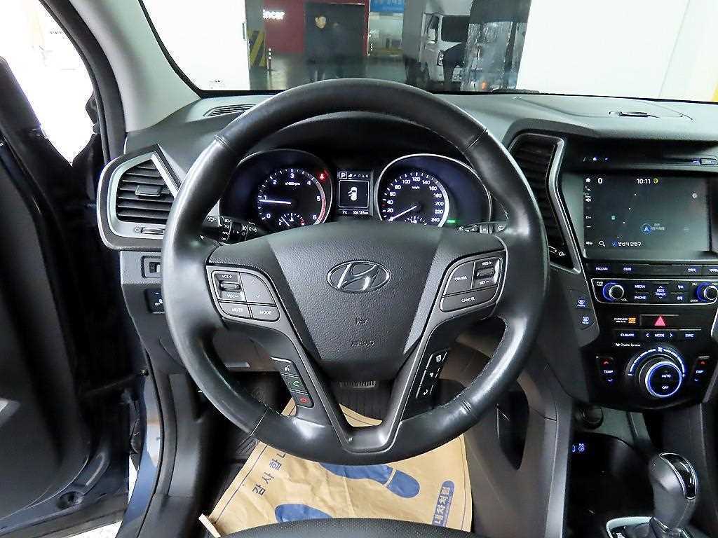 HYUNDAI Santa Fe - Vista 9