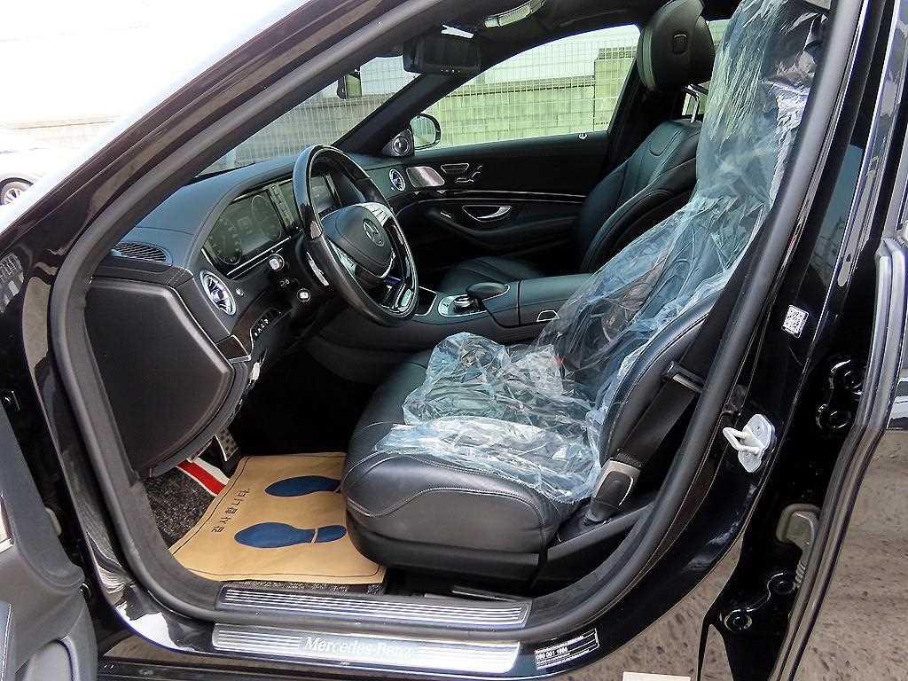 Mercedes Benz S Class - Vista 5