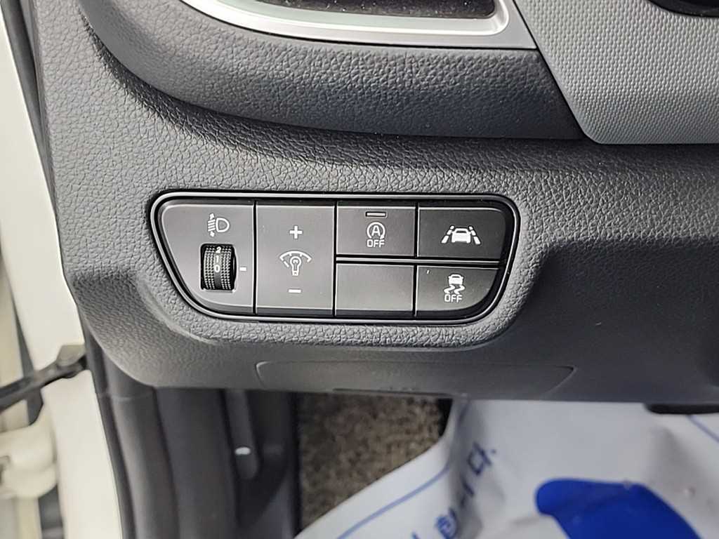 KIA Seltos 2022 Blanco - Importación desde Corea - HF Imports Iquique - Foto 16