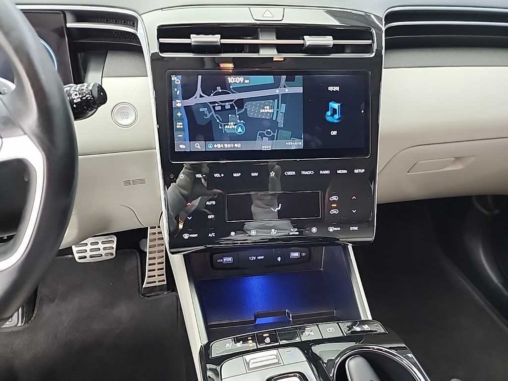 HYUNDAI Tucson - Vista 10