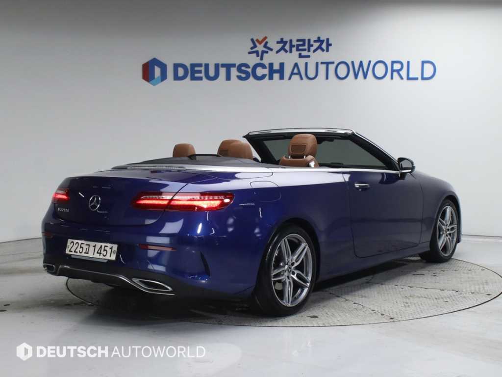 Mercedes Benz E class - Vista 2