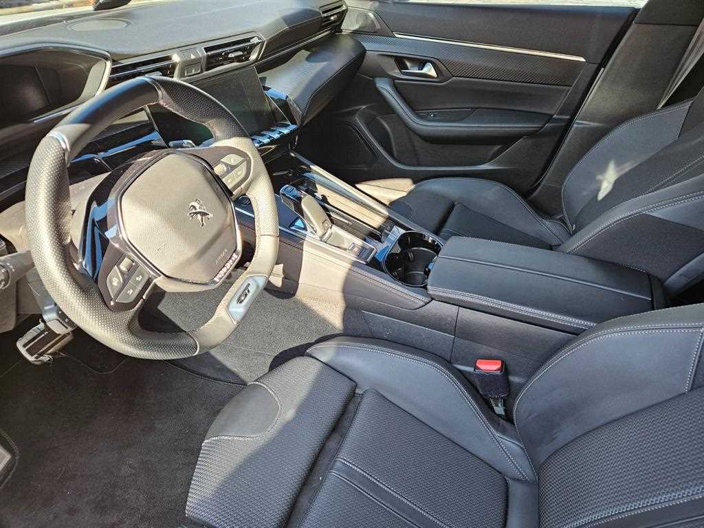 Peugeot 508 - Vista 8