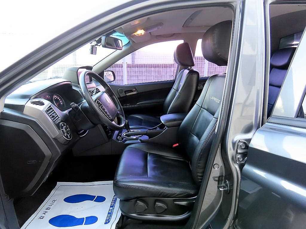 Ssangyong Korando - Vista 5