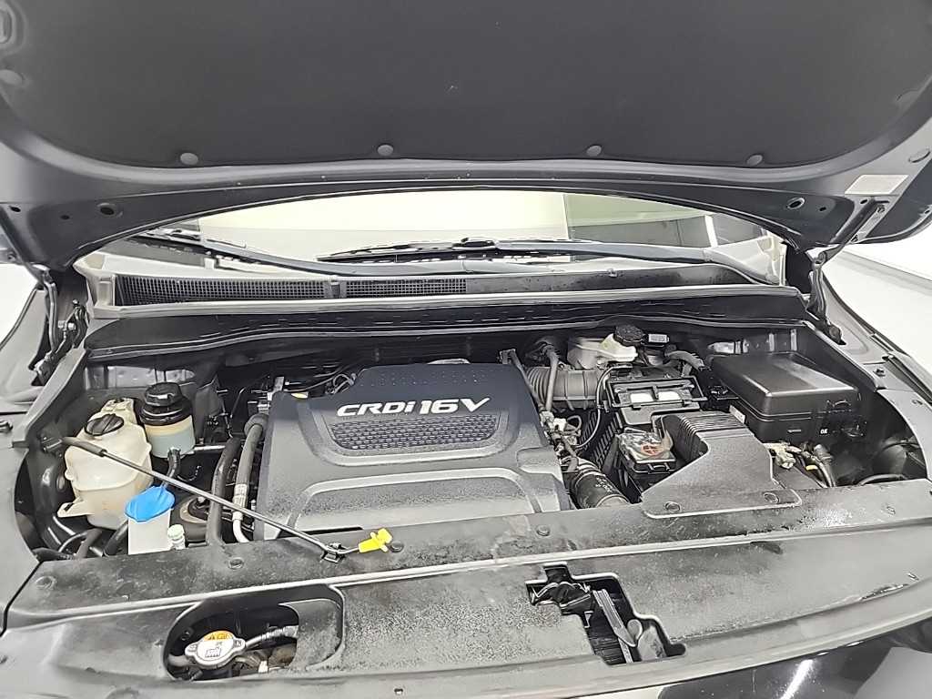 KIA Carnival - Vista 5