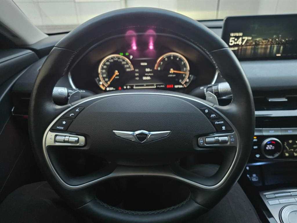 Genesis G80 - Vista 7