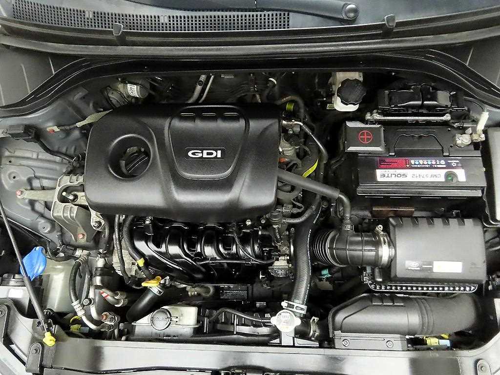 HYUNDAI Avante 2017 Gris - Importación desde Corea - HF Imports Iquique - Foto 20