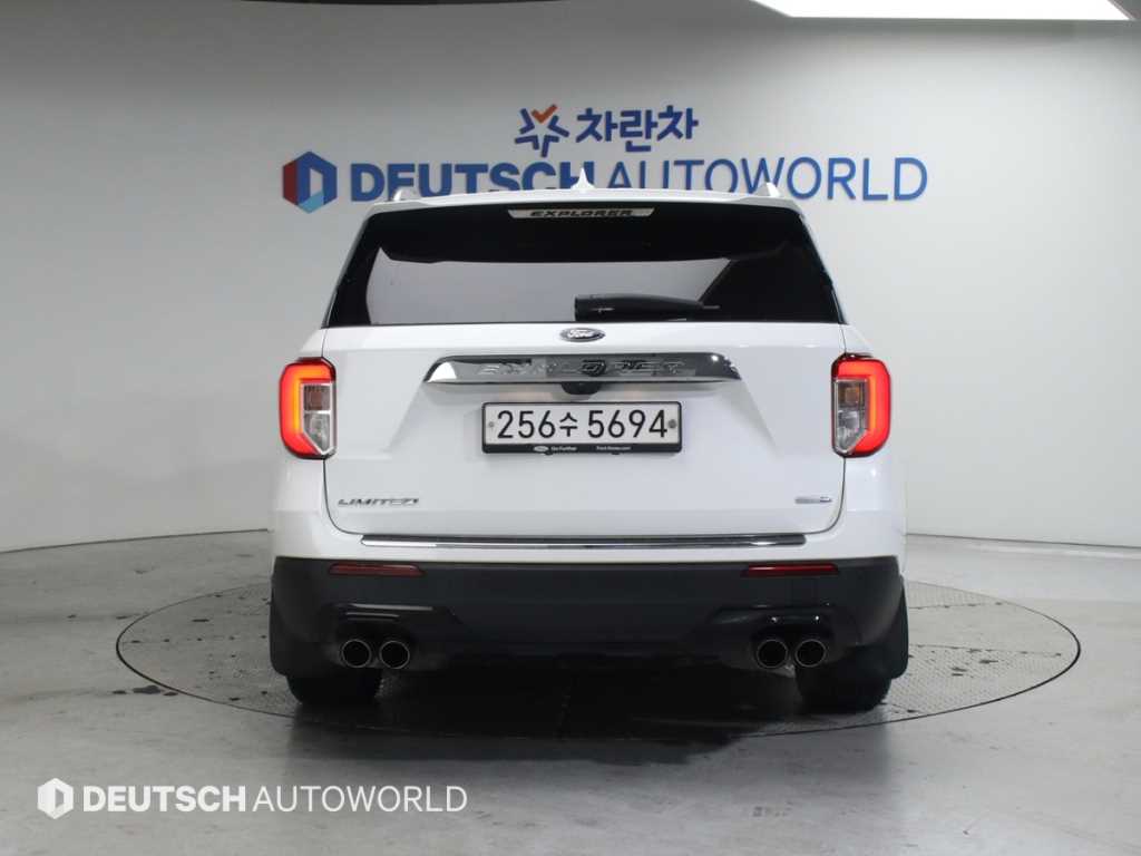 Ford Explorer - Vista 4