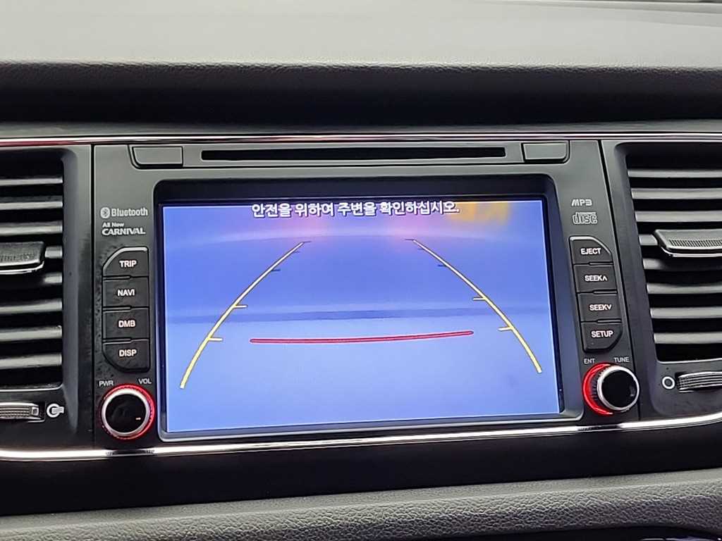 KIA Carnival 2017 Negro - Importación desde Corea - HF Imports Iquique - Foto 15