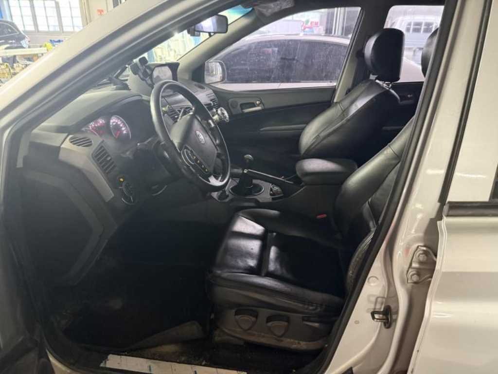 Ssangyong Korando - Vista 6