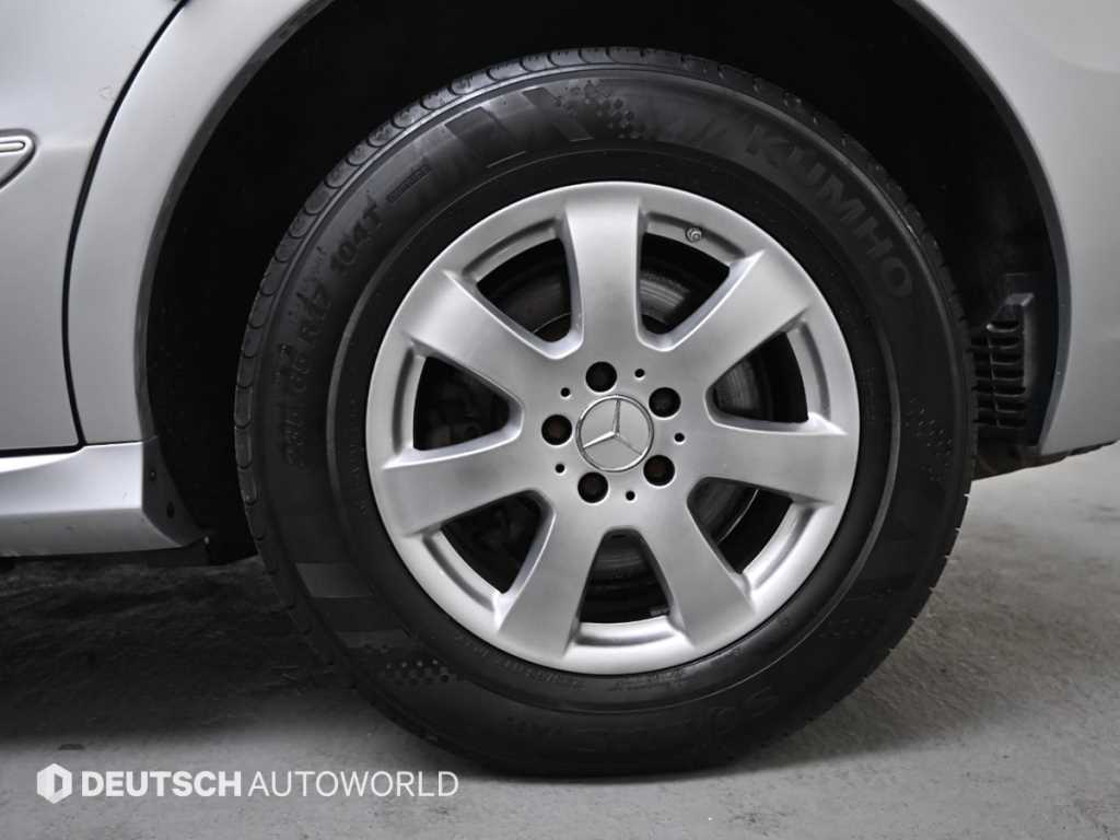 Mercedes Benz R Class - Vista 5