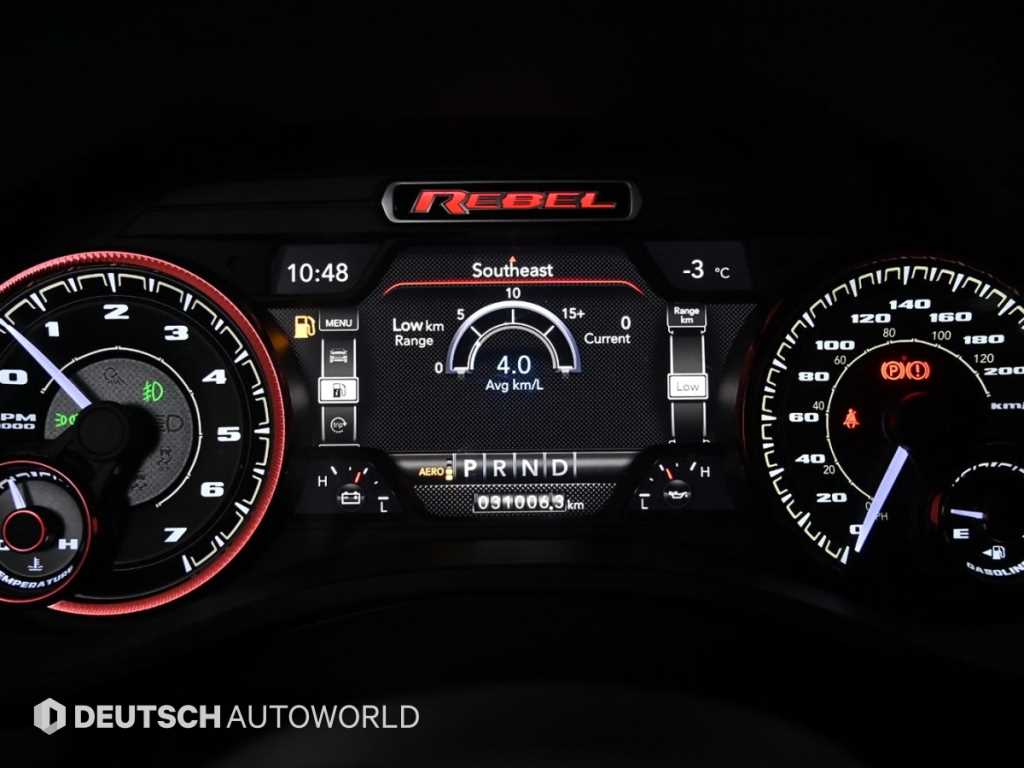 DODGE Rampic Up - Vista 8